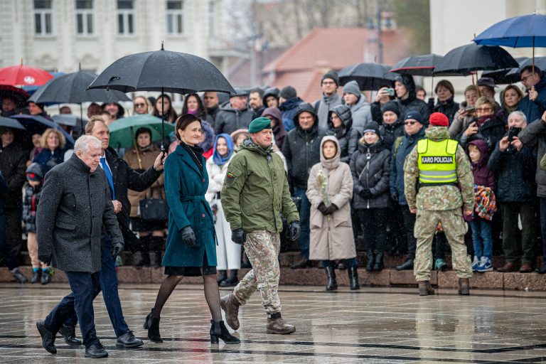  Karo akademijos kariūnai iškilmingai prisiekė tarnauti Lietuvos valstybei