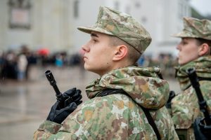  Karo akademijos kariūnai iškilmingai prisiekė tarnauti Lietuvos valstybei