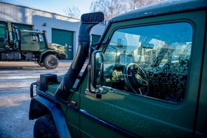  Lietuvos kariuomenę pasiekė visureigiai „Mercedes-Benz“ G 350 d