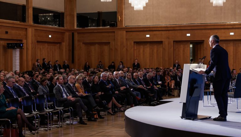 Pirmojoje NATO kibernetinės gynybos konferencijoje Lietuva ragino Aljansą stiprinti prevencijos ir reagavimo priemones 