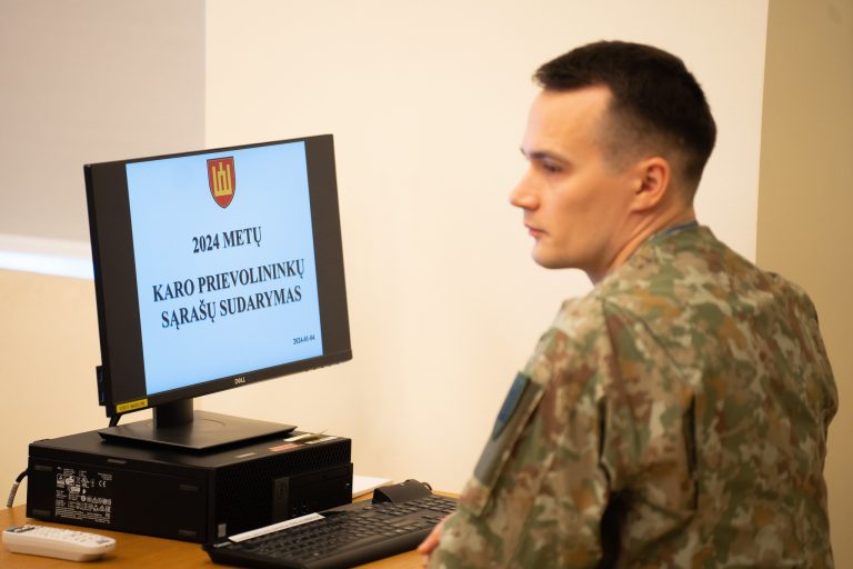 Sudarytas 2024 m. šaukiamųjų į nuolatinę privalomąją pradinę karo tarnybą sąrašas