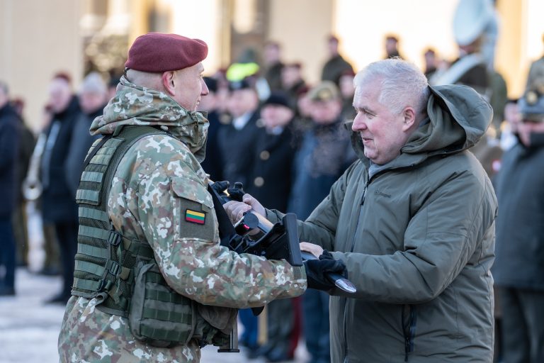 Krašto apsaugos savanorių pajėgos minėjo 33-iąsias įkūrimo metines, pasirašė bendradarbiavimo sutartis
