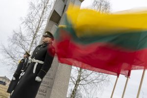  Lietuvos laisvės kovos sąjūdžio Tarybos Deklaracijos paskelbimo 75-erių metų minėjime – kvietimas ugdyti pasipriešinimo ir atsparumo dvasią