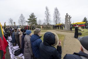  Lietuvos laisvės kovos sąjūdžio Tarybos Deklaracijos paskelbimo 75-erių metų minėjime – kvietimas ugdyti pasipriešinimo ir atsparumo dvasią