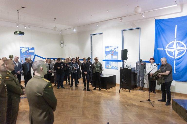 A. Anušauskas: „Įsitikinome, kad būnant NATO nare galima padaryti gerokai daugiau nei po vieną“