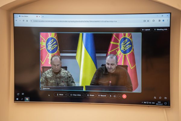  Krašto apsaugos ministras L. Kasčiūnas kalbėjosi su Ukrainos gynybos ministru R. Umerovu
