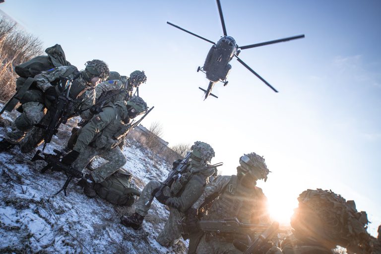 NATO akcentuoja pavyzdinį Lietuvos gynybos biudžeto subalansavimą: jis puikiai atitinka NATO rekomendacijas