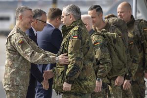 Į Lietuvą atvyko pirmieji Vokietijos brigados kariai