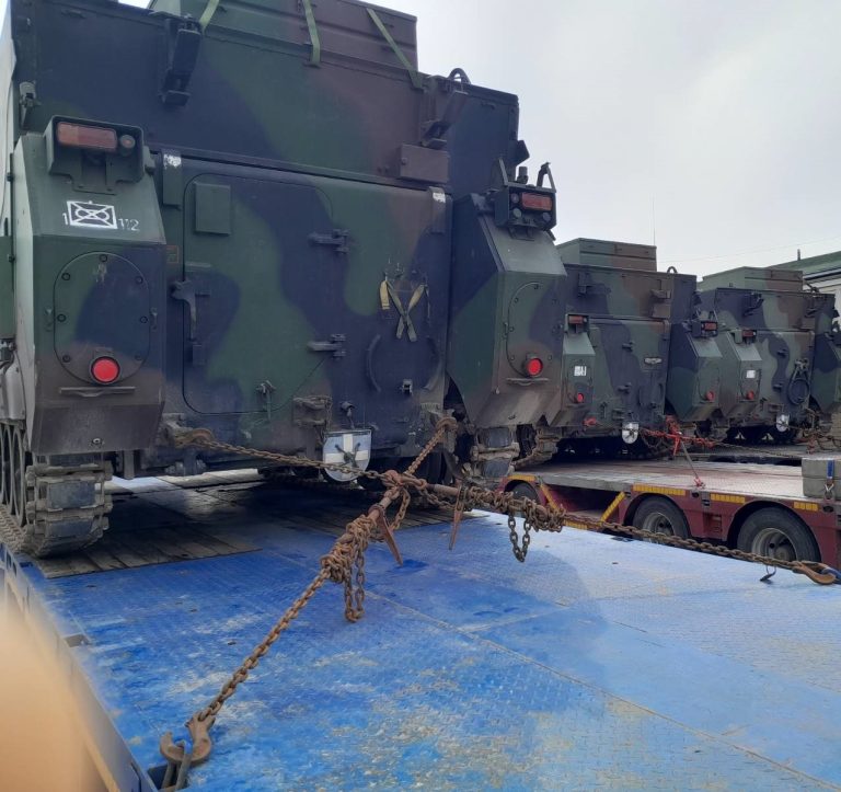 Ukrainai perduoti šarvuočiai M577