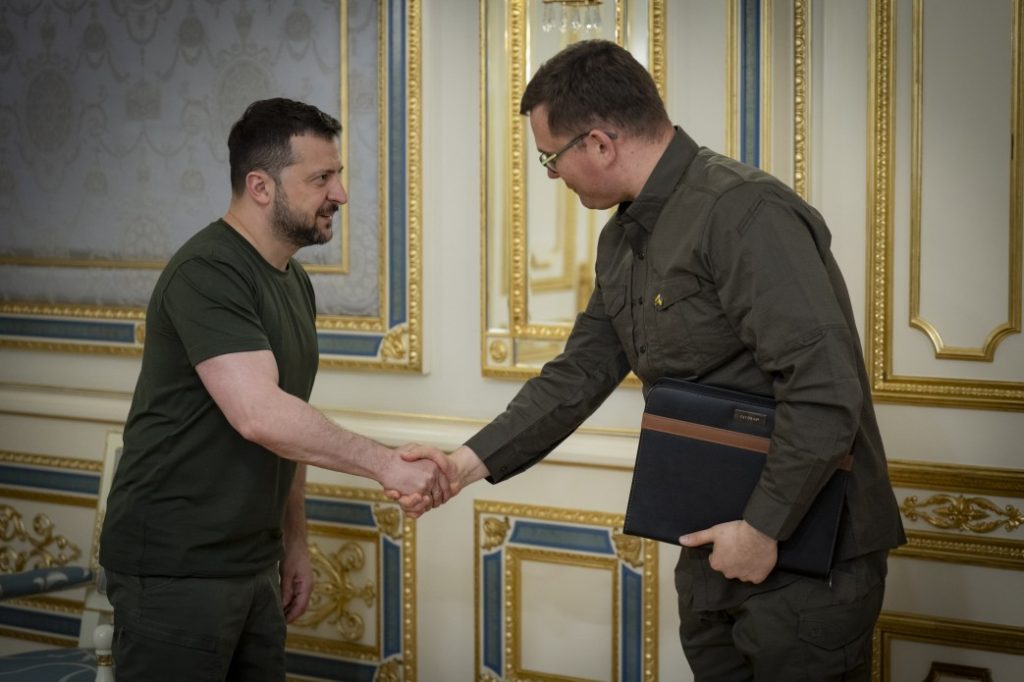 Krašto apsaugos ministras L. Kasčiūnas Kyjive susitiko su Ukrainos Prezidentu V. Zelenskiu  