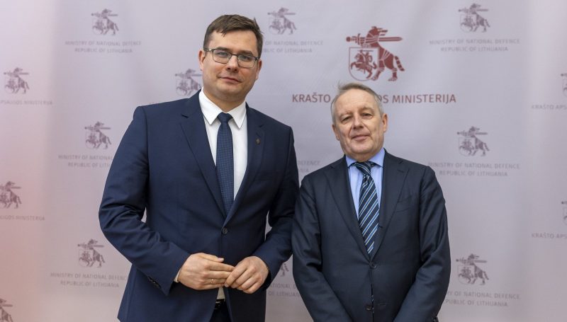 Susitikime su Nyderlandų Karalystės ambasadoriumi – padėka už sprendimą dislokuoti Lietuvoje oro gynybos sistemas „Patriot“