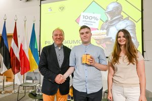  Pilietiškumo mėnesiui baigiantis – konferencija ir Pilietiškumo egzamino apdovanojimai