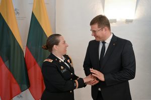  Akredituotas naujas JAV  gynybos atašė Lietuvai plk. ltn. Jesse Allgeyer