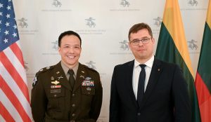  Akredituotas naujas JAV  gynybos atašė Lietuvai plk. ltn. Jesse Allgeyer