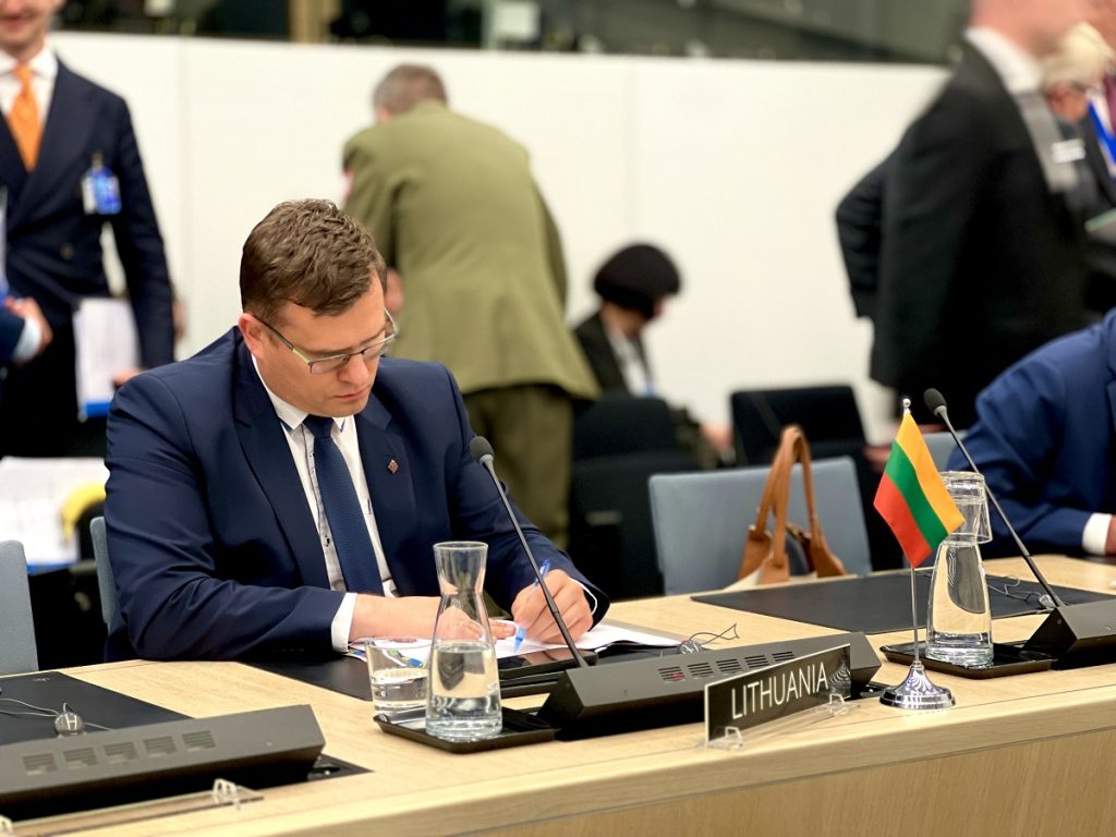 Ramšteino susitikime ministras L. Kasčiūnas pristatė naują Lietuvos karinės paramos Ukrainai paketą 
