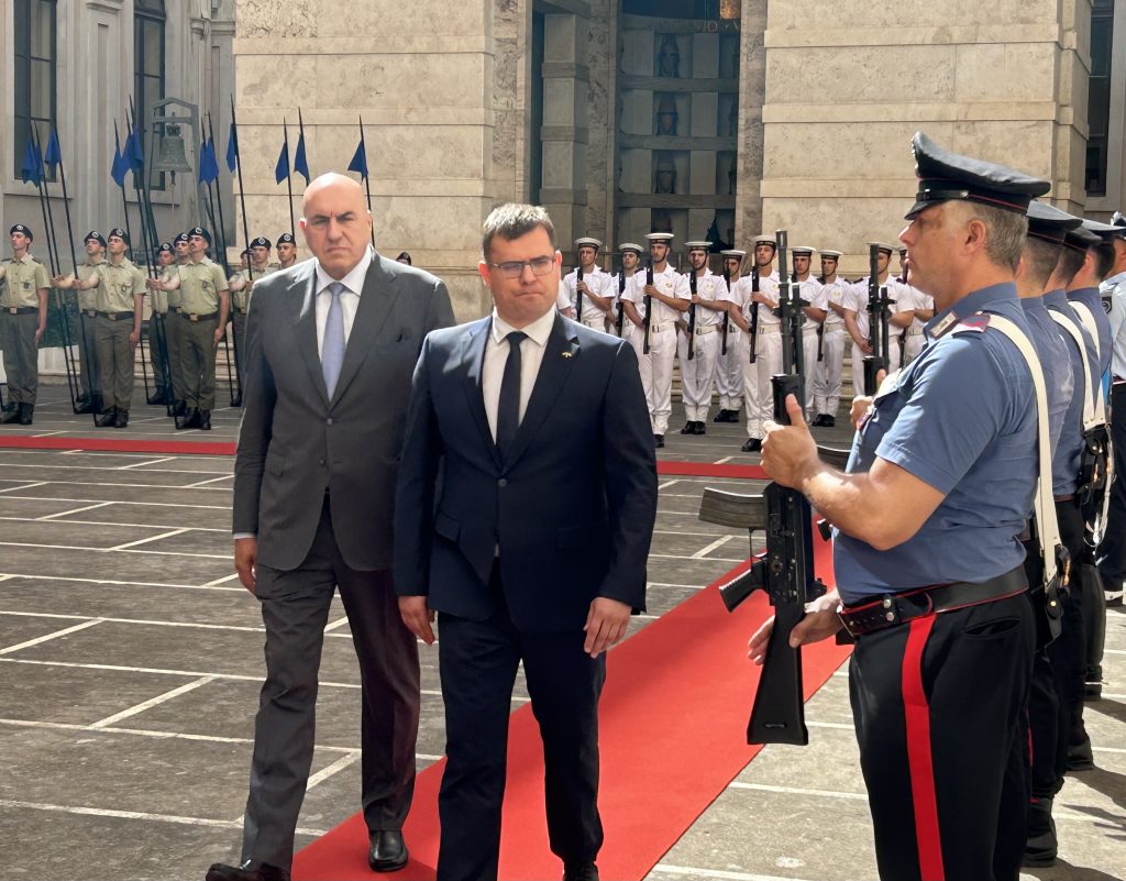 Krašto apsaugos ministras L. Kasčiūnas: bendradarbiavimo prioritetai su Italija nesikeičia