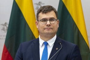  Krašto apsaugos ministras L. Kasčiūnas po susitikimo su JAV oro pajėgų sekretoriumi: oro gynybos stiprinimas išlieka mūsų prioritetu bendradarbiavime su JAV