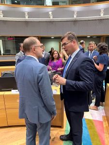  L. Kasčiūnas ES gynybos ministrų susitikime: turime leisti ukrainiečiams pasiekti pilną pajėgumą prieš Rusiją