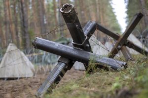  Poligone pristatyti inžinerinės kliūties elementai ir inžinerinių priemonių parkas