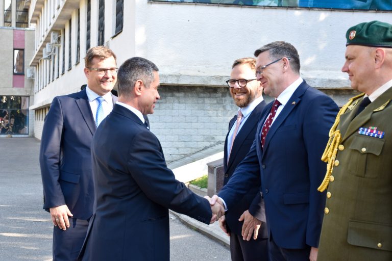  Thermal weapon sights of the Lithuanian Armed Forces transferred to Moldova