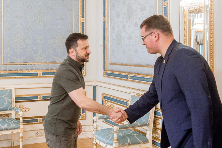 Krašto apsaugos ministras L. Kasčiūnas susitiko su Ukrainos prezidentu