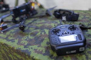  Pirmieji lietuviški koviniai dronai pasiekė kariuomenės sandėlius