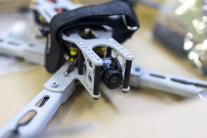  Pirmieji lietuviški koviniai dronai pasiekė kariuomenės sandėlius
