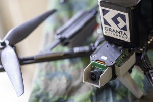  Pirmieji lietuviški koviniai dronai pasiekė kariuomenės sandėlius