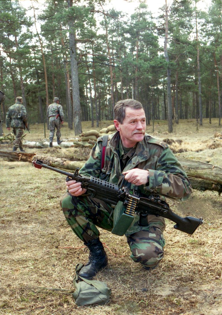 Tadas „Ledlaužis“: fotografas-maištininkas, įkvėpęs ilgametį kariuomenės nuotraukų konkursą