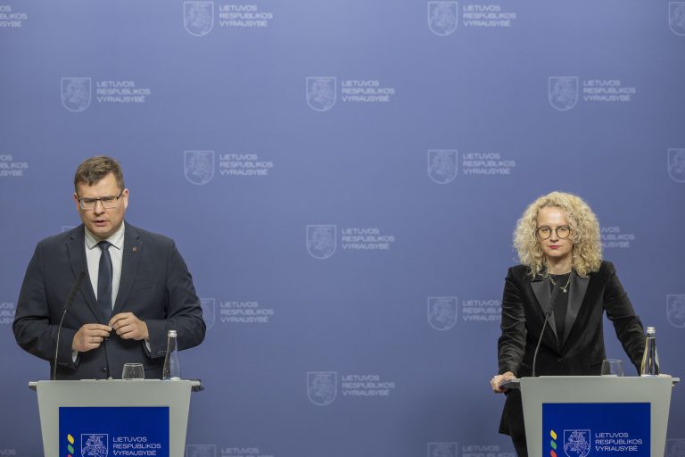 Pasirašytas Lietuvos ir Ukrainos bendradarbiavimo susitarimas dėl gynybos pramonės vystymo