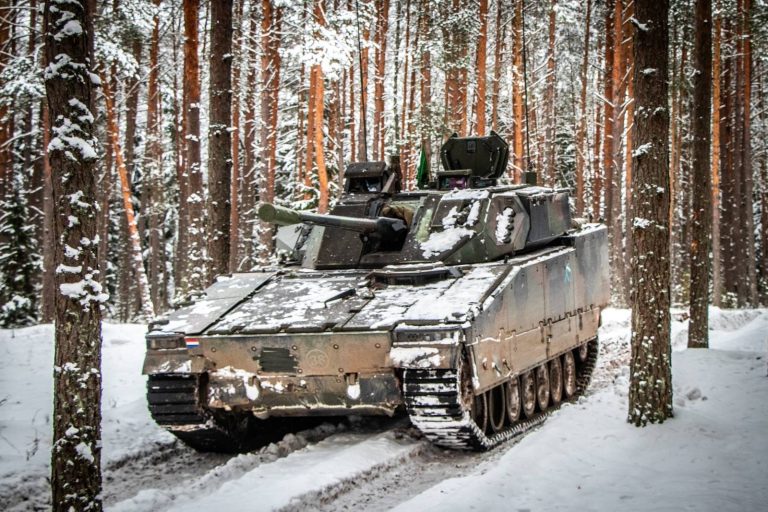Vyriausybė Valstybės Gynybos fondui paskirstė 240 mln. eurų