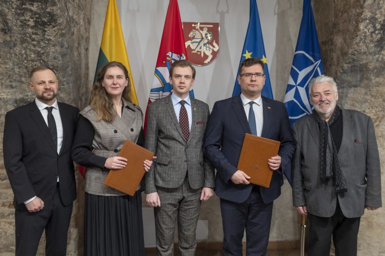 Stiprės krašto apsaugos ir kultūros bei švietimo organizacijų bendradarbiavimas