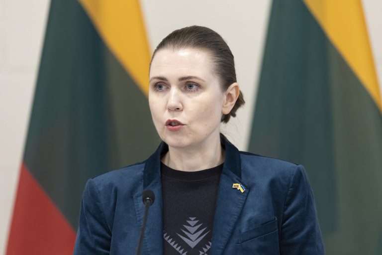 Krašto apsaugos ministrė D. Šakalienė vyksta į Lenkiją