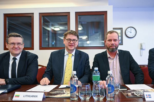  Vilniuje – 11-asis Ukrainos Išminavimo pajėgumų koalicijos susitikimas