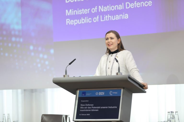 Ministrė D. Šakalienė Miunchene: rusija gamina ir išleidžia karinei pramonei daugiau nei visa Europa – ar tikite, kad visa tai skirta tik Ukrainai?