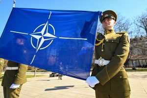  Galingi, nes vieningi: Lietuvoje paminėtos 21-osios narystės NATO metinės