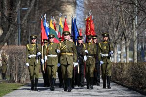  Galingi, nes vieningi: Lietuvoje paminėtos 21-osios narystės NATO metinės