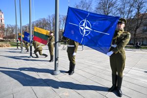  Galingi, nes vieningi: Lietuvoje paminėtos 21-osios narystės NATO metinės