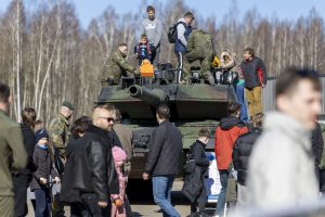  Galingi, nes vieningi: Lietuvoje paminėtos 21-osios narystės NATO metinės