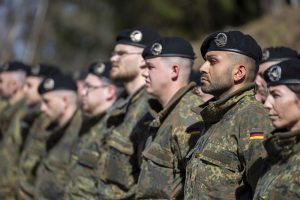  Vokietijos 45-oji brigada pradeda veiklą Lietuvoje, įsikuria Nemenčinėje
