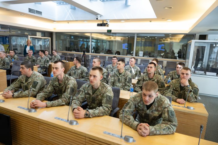  Užsienio lietuviai: tarnyba Lietuvos kariuomenėje – kur kas geriau nei galvojome