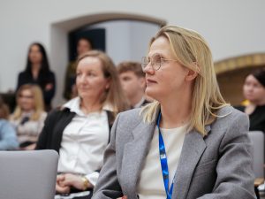  Apdovanoti tvirčiausias žinias pademonstravę Pilietiškumo egzamino nugalėtojai