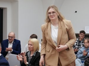  Apdovanoti tvirčiausias žinias pademonstravę Pilietiškumo egzamino nugalėtojai