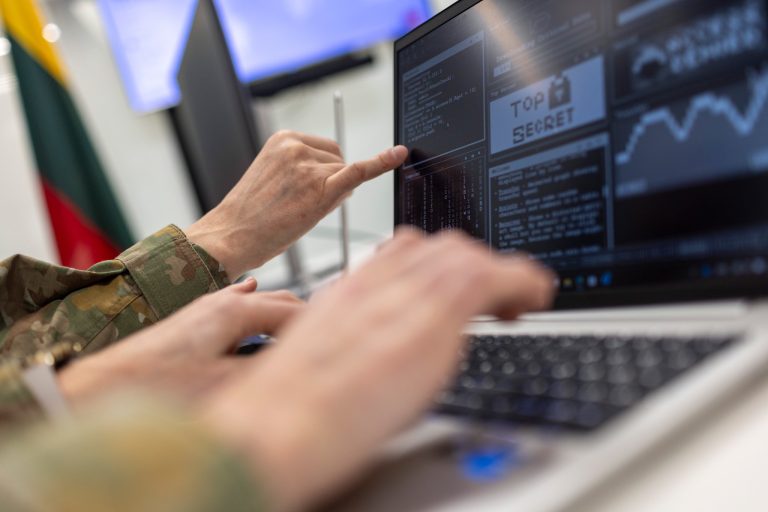 Masinis slaptažodžių nutekėjimas: NKSC pataria kaip apsaugoti save ir savo paskyras