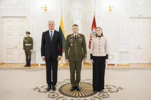 Prezidentas suteikia brigados generolo laipsnį pulkininkui Nerijui Stankevičiui Pulkininkui Nerijui Stankevičiui suteiktas brigados generolo laipsnis