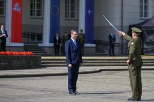  70 jaunų lyderių prisijungė prie Lietuvos kariuomenės karininkų gretų