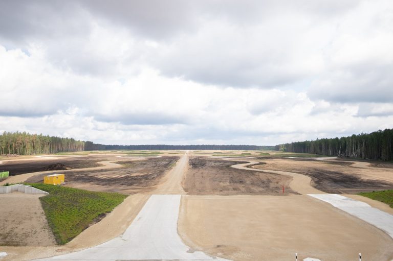 KAM pradeda vystyti 8,5 mln. eurų vertės šaudyklą Rūdninkų poligone