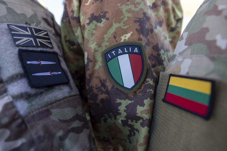 „Neptune Strike 25-3“ Lietuvoje: Baltijos jūroje taikinius iš oro naikino sąjungininkų naikintuvai, antskrydžius koordinavo Lietuvos ir Italijos kariai
