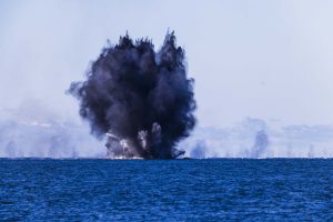  „Neptune Strike 25-3“ Lietuvoje: Baltijos jūroje taikinius iš oro naikino sąjungininkų naikintuvai, antskrydžius koordinavo Lietuvos ir Italijos kariai