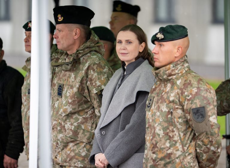 Lietuvos karių būrį į operaciją Kosove išlydėjusi ministrė D. Šakalienė: aktyviai dalyvaujame NATO kolektyvinėje gynyboje